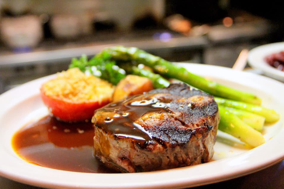 Nkwobi-Glazed Beef